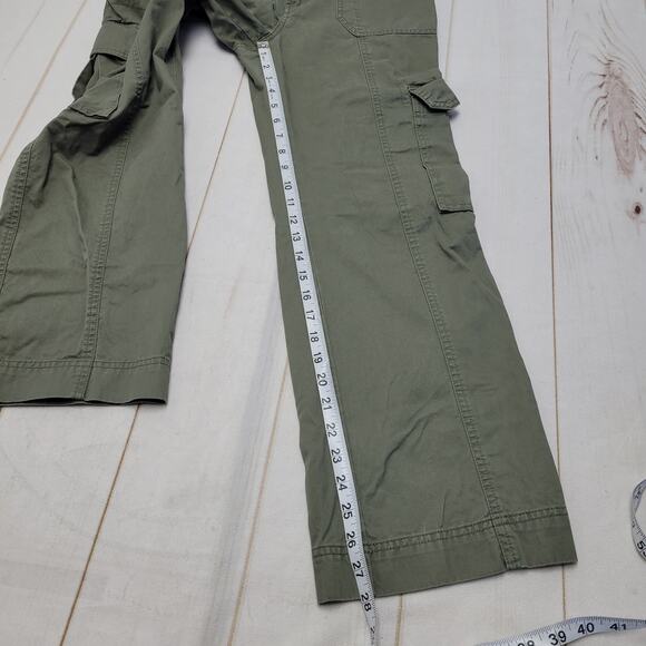 Abercrombie and Fitch high rise green cargo straight leg military pants utility - Picture 2 of 9